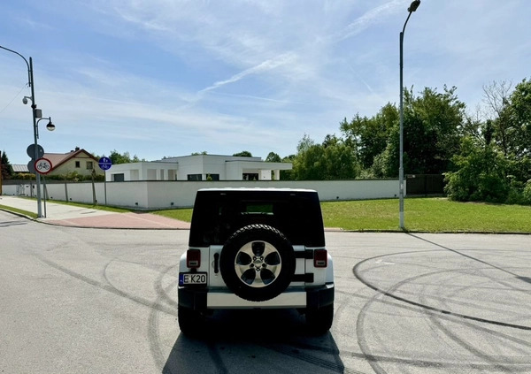 Jeep Wrangler cena 117000 przebieg: 160000, rok produkcji 2016 z Radomsko małe 106